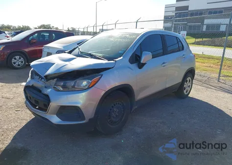 2018 Chevrolet Trax Ls z USA, uszkodzony, nr VIN KL7CJKSB8JB580427